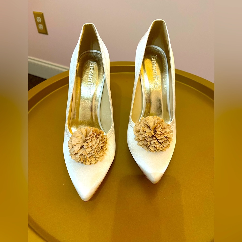 Elegant Park Bridal Heels . Ivory. Brand New never worn